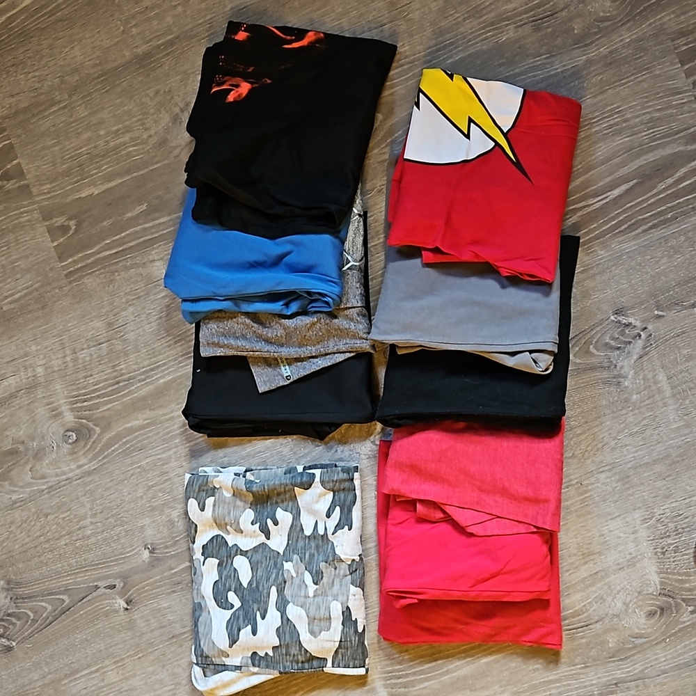 Lot of 13 tees